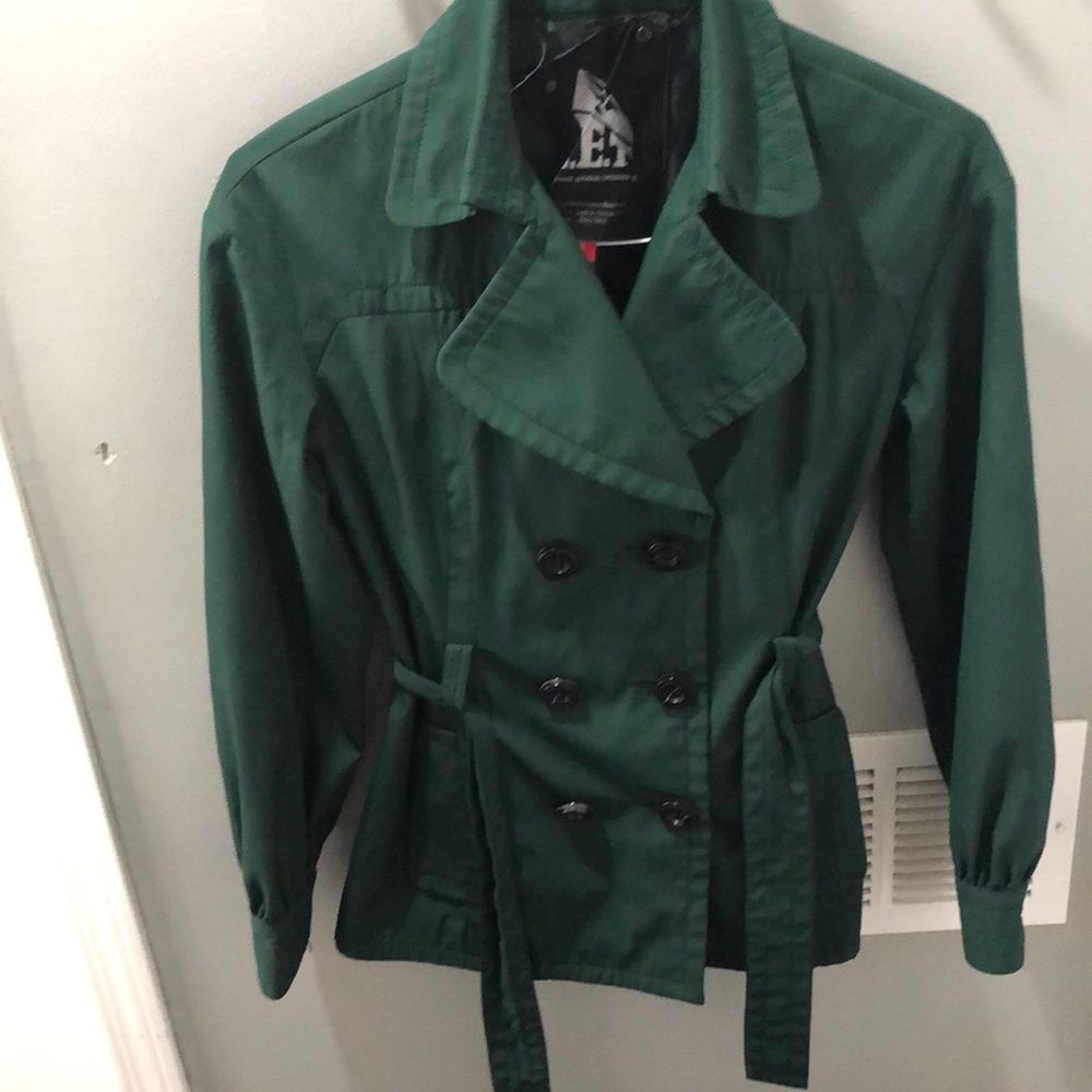 Jacket - Picture 5 of 6